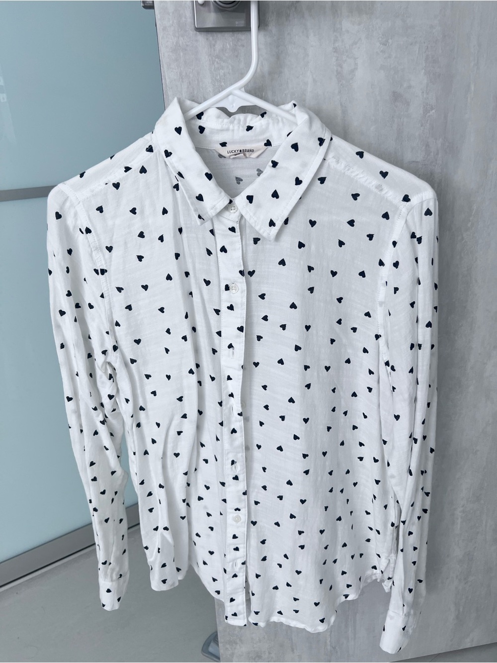 Lucky Brand Button-Front Ditzy Hearts Print Flowy Long Sleeve Blouse